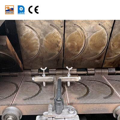 Linha de produção de rolos de ovos de aço inoxidável Linha de produção automática de rolos de waffle projetada para capacidades de produção 1800 horas na indústria alimentar