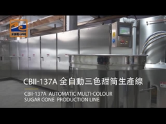 Coneis de açúcar de três cores